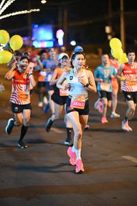 BIB: 28362, 
                            <button type="button" onclick="openModal(23148121)" class="btn btn-primary btn-sm float-right btn-popup" data-toggle="modal" data-target=".modal-high-quality">
                        <i class="fas fa-shopping-cart"></i> Add to Cart
                    </button>
                                            <button type="button" onclick="isThisMe(23148121, true)" class="btn btn-success btn-sm float-right btn-popup btn-isme hidden" data-toggle="tooltip" data-placement="bottom" title="นี่คือรูปของคุณใช่ไหม คลิกที่นี่เพื่อเอาเข้าอัลบั้ม">
                        <i class="fas fa-plus"></i> Add to album
                    </button>
                    <button type="button" onclick="isThisMe(23148121, false)" class="btn btn-warning btn-sm float-right btn-popup btn-isnotme hidden">
                        <i class="fas fa-ban"></i> Remove from album
                    </button>